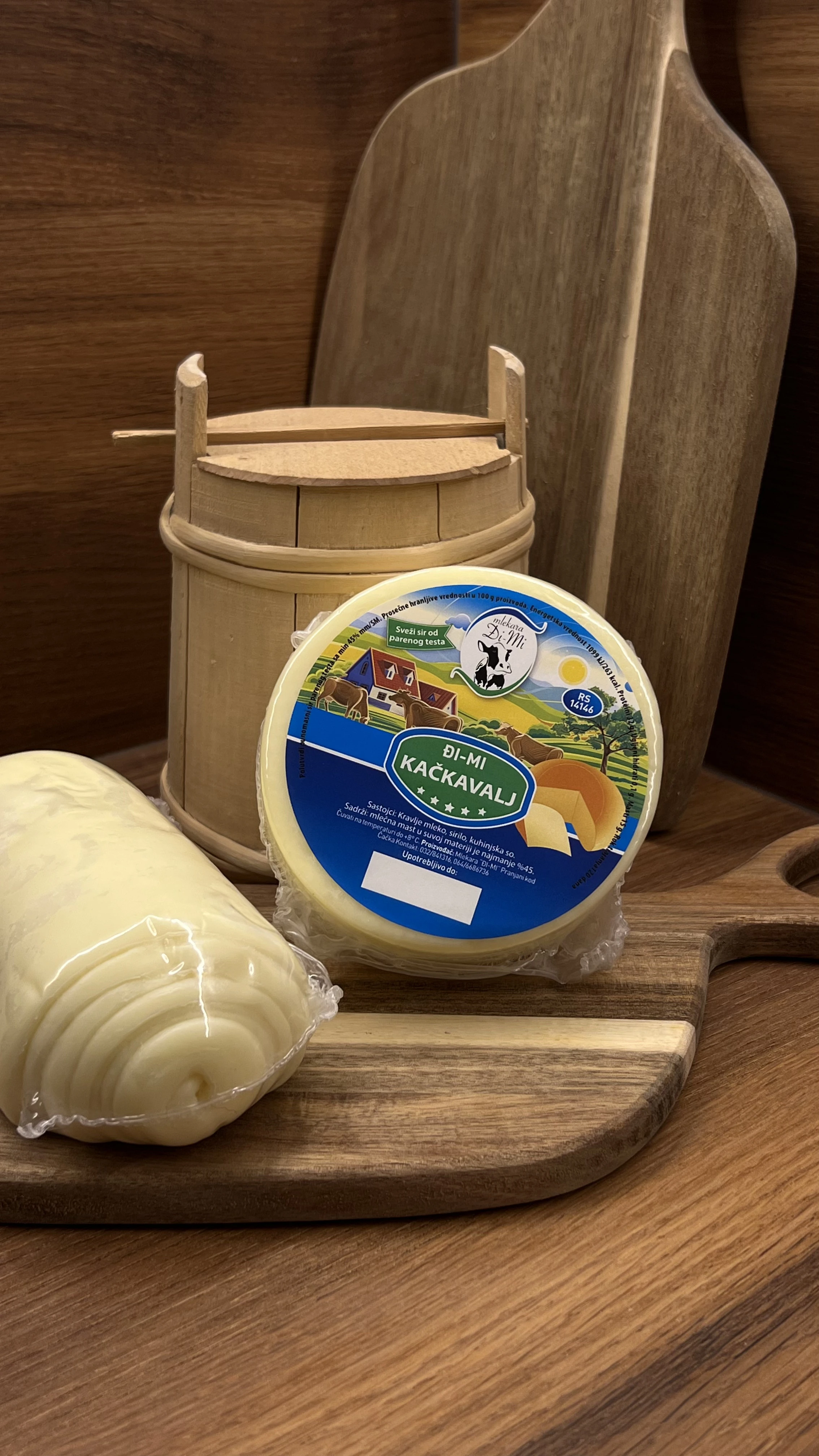 Kačkavalj - punomasni sir od parenog testa