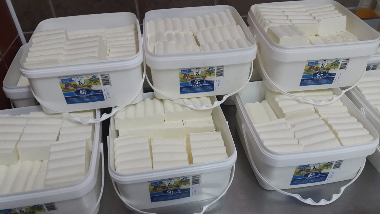 Punomasni mladi sir - kremast sa punim ukusom